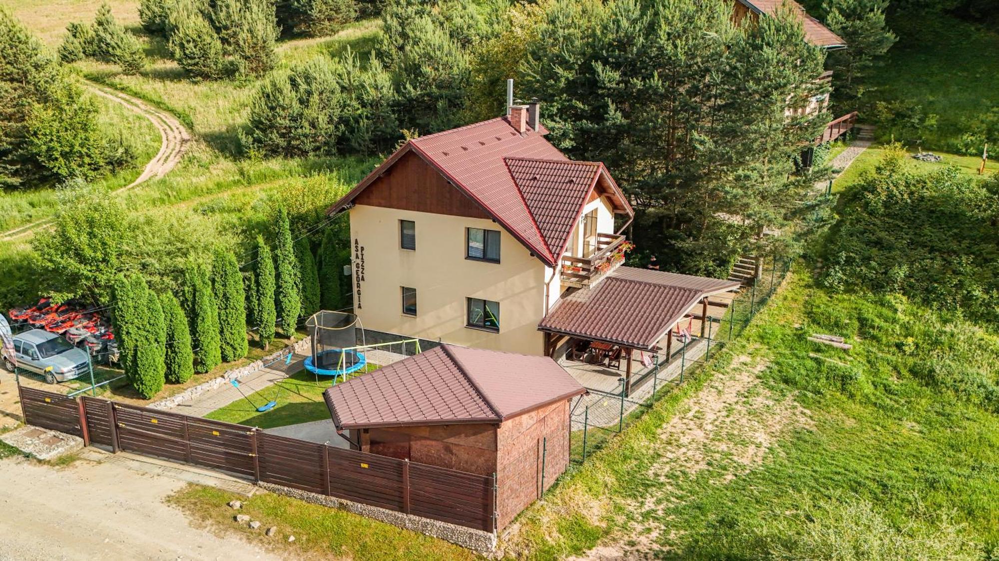 Вилла Casa Georgea Сэчеле Экстерьер фото