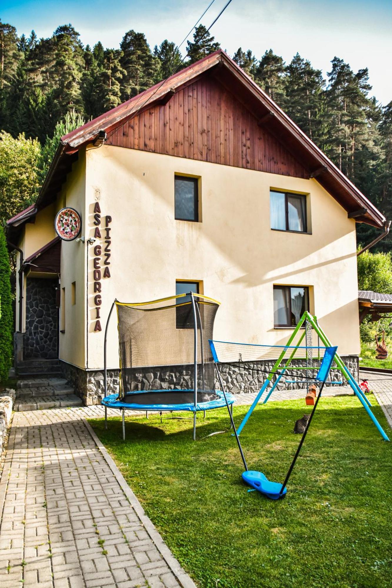 Вилла Casa Georgea Сэчеле Экстерьер фото